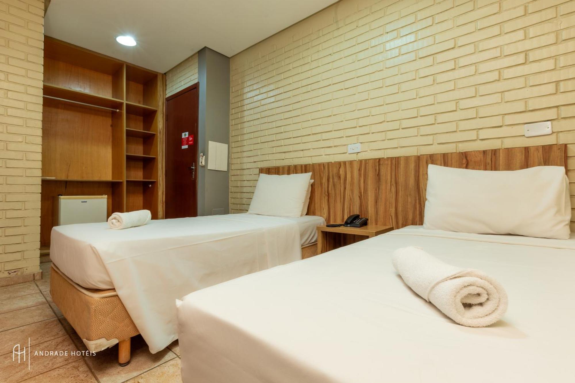 Rede Andrade Goiania Centro Hotel Luaran gambar