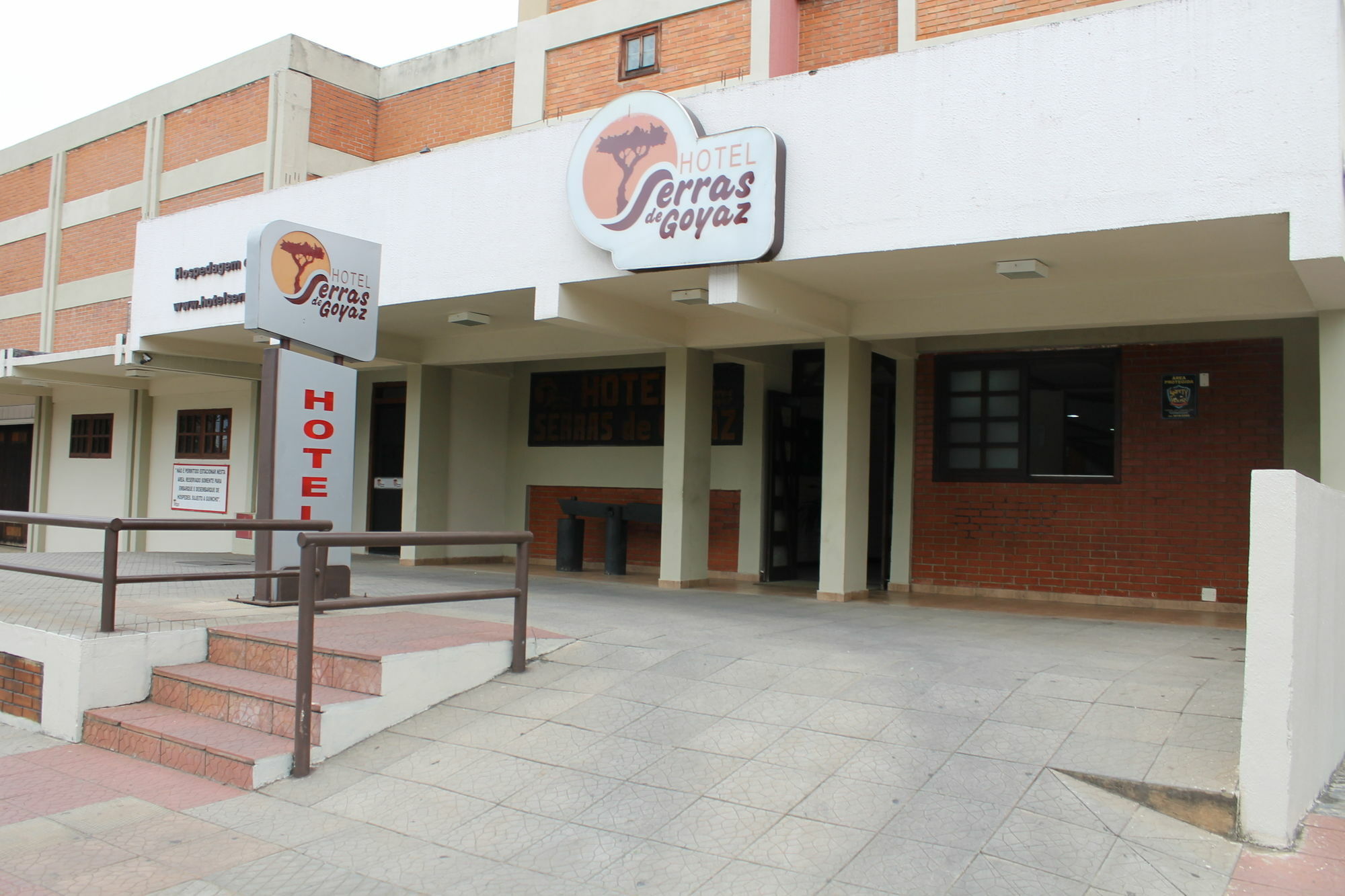 Rede Andrade Goiania Centro Hotel Luaran gambar