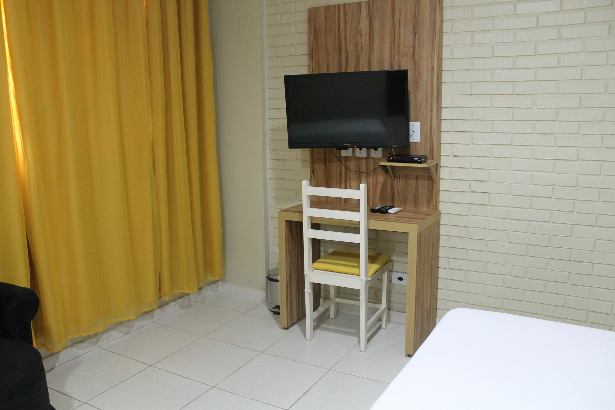 Rede Andrade Goiania Centro Hotel Luaran gambar