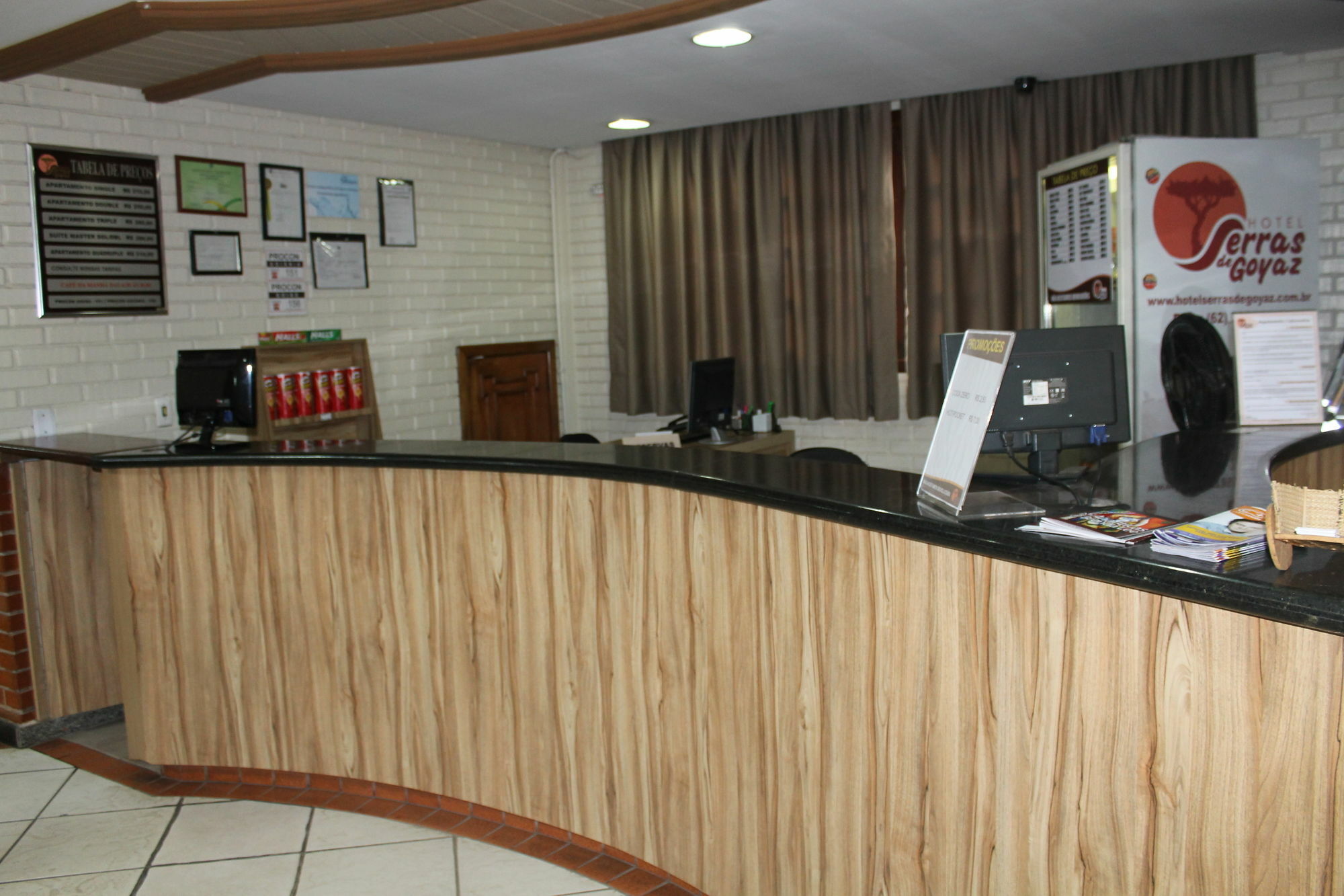 Rede Andrade Goiania Centro Hotel Luaran gambar